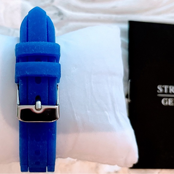 Blue and Black STRADA Watch - Picture 3 of 3